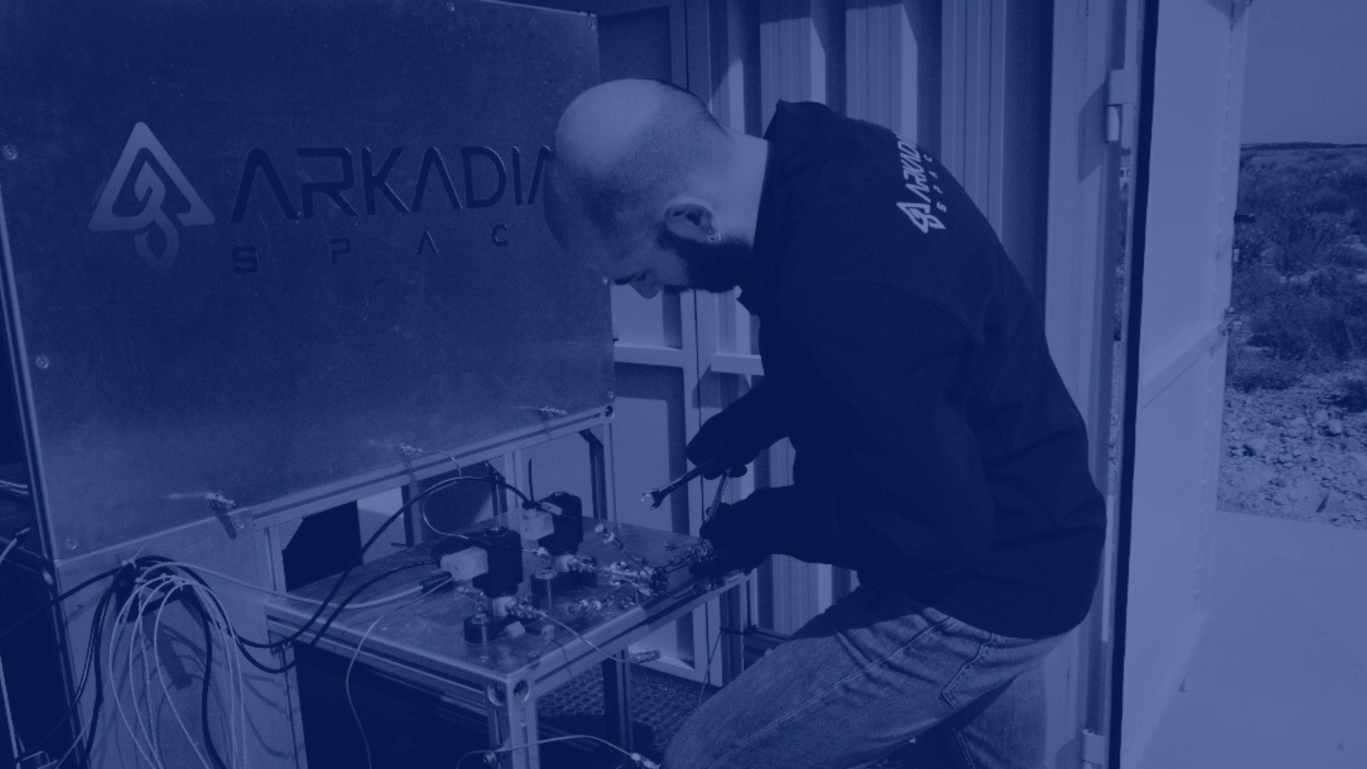 person working arkadia